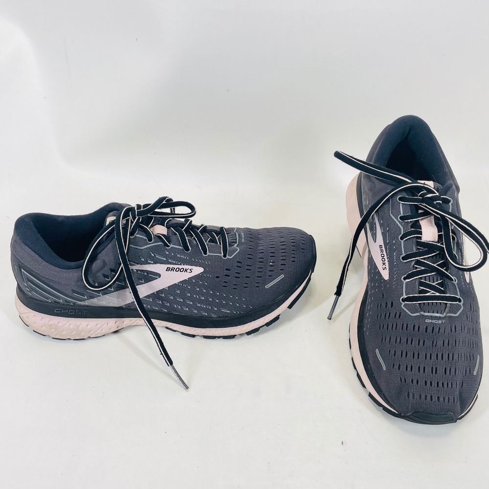 Brooks Ghost 13 Womens 8.5 Wide D Grey Pink Running Shoes 1203381D062
